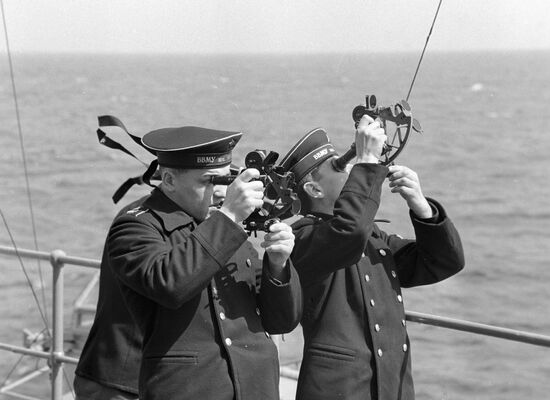 SEAMAN EQUIPMENT SHIP
