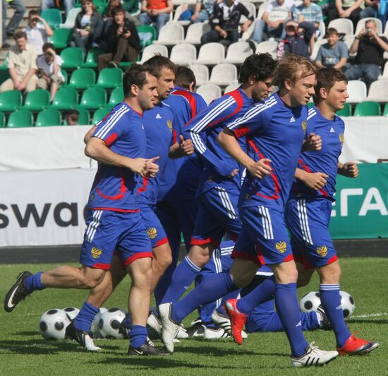 Russian national football team holds open training session