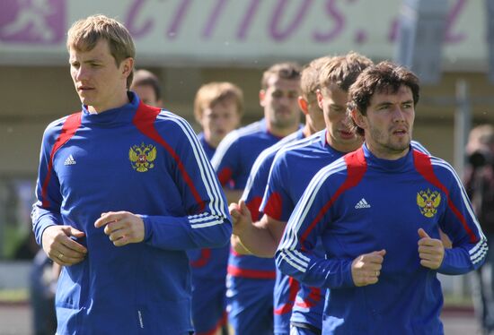 Russian national football team holds open training session