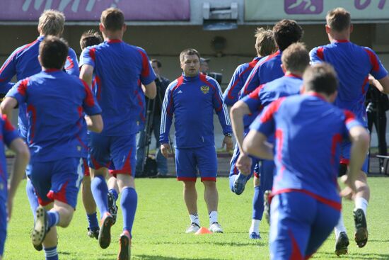 Russian national football team holds open training session