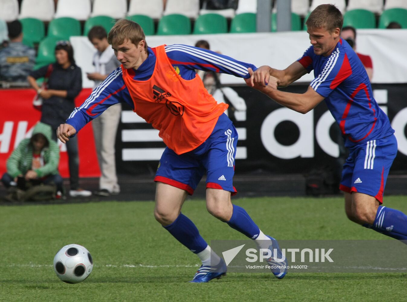 Russian national football team holds open training session