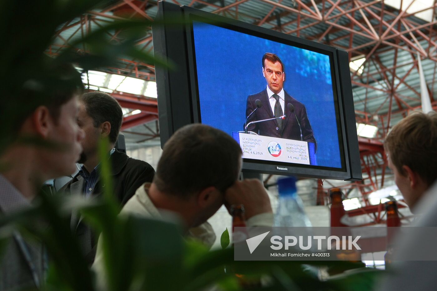 President Dmitry Medvedev's speech broadcast live