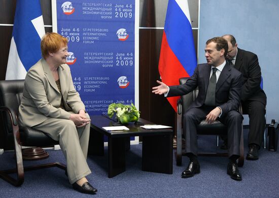 President Medvedev meets with his Finnish counterpart