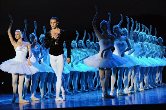 Open-air gala performance "Classical Ballet on Water"