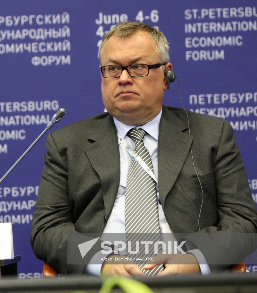 Andrei Kostin, Restructuring Financial Institutions session