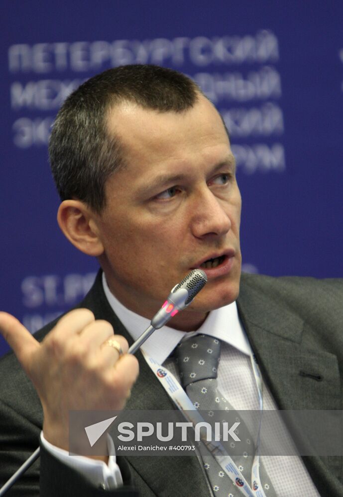 Andrei Sharonov. Restructuring Financial Institutions session