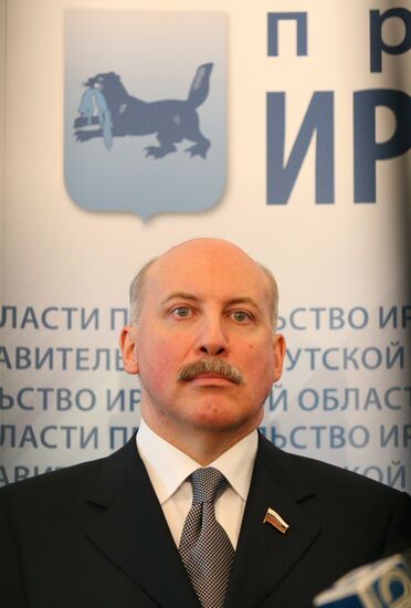 Dmitry Mezentsev sworn in as Irkutsk region governor