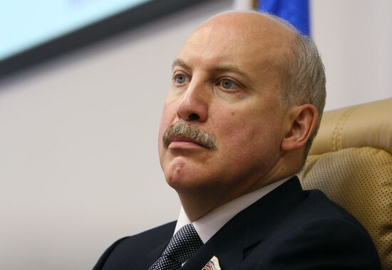 Dmitry Mezentsev sworn in as Irkutsk region governor