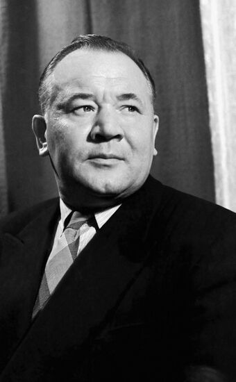 Soviet actor Boris Andreyev