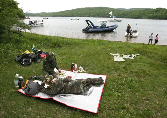 Residents of Vladivostok taking a break