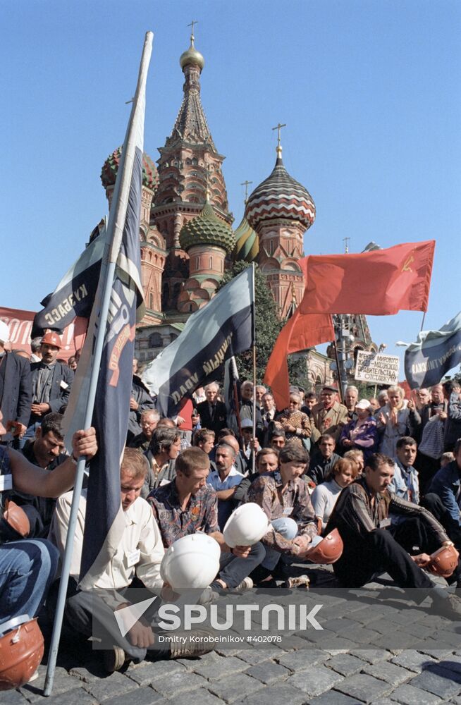 Miners picketing Red Square in Moscow