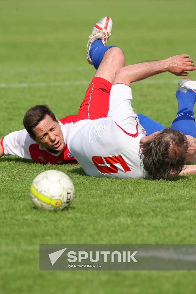 Charity match between Coaches of Russia and Rosich-Starko