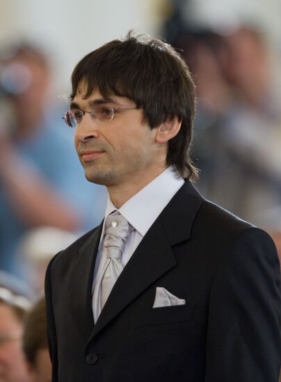 Dmitry Medvedev presents state awards 2008 at the Kremlin