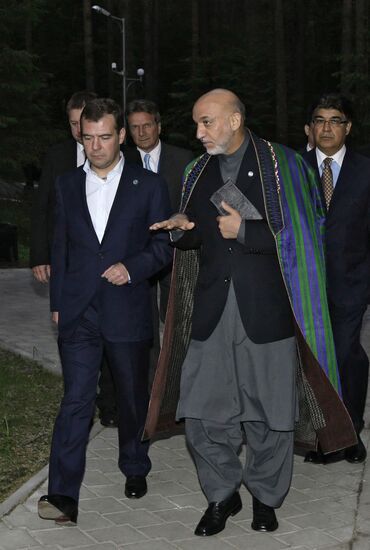 Dmitry Medvedev and Hamid Karzai