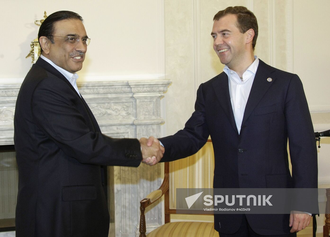 Dmitry Medvedev and Asif Ali Zardari