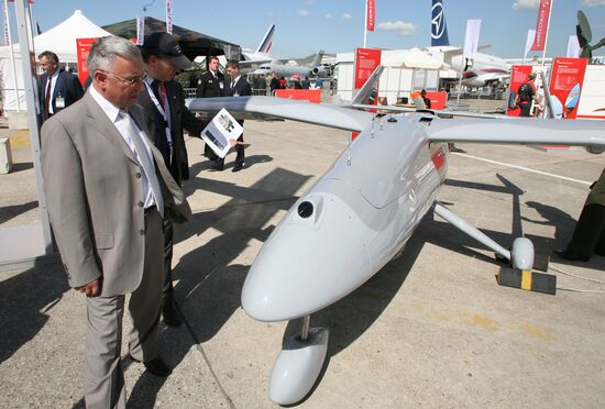 Nikolai Makarov visits Le Bourget