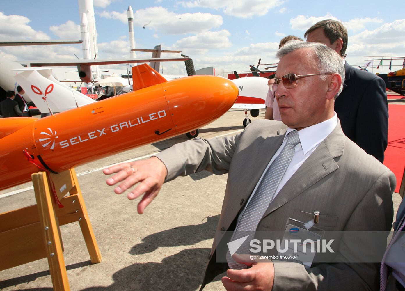 Nikolai Makarov visits Le Bourget