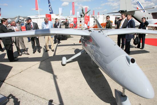 Nikolai Makarov visits Le Bourget