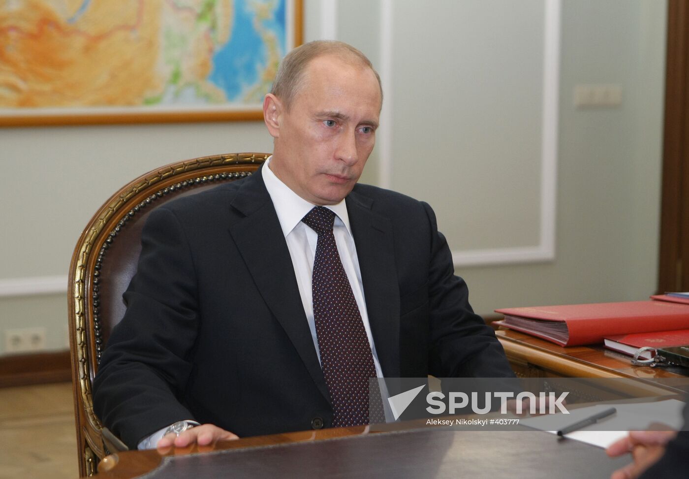 Vladimir Putin and Alexey Miller in Novo-Ogaryovo