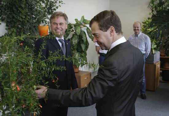 Dmitry Medvedev visiting Kaspersky Lab