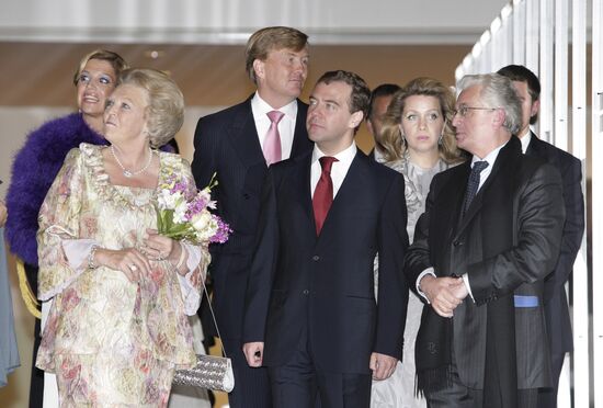 Dmitry Medvedev and his wife at Hermitage on the Amstel