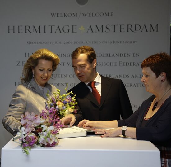 Dmitry Medvedev and his wife at Hermitage on the Amstel