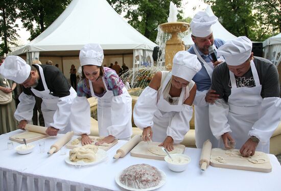 Gerasimovskiye Dumplings party