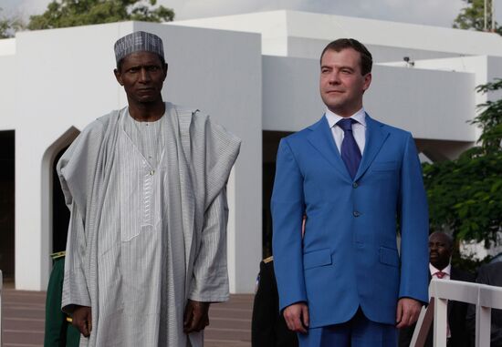 Russian President Dmitry Medvedev visits Nigeria
