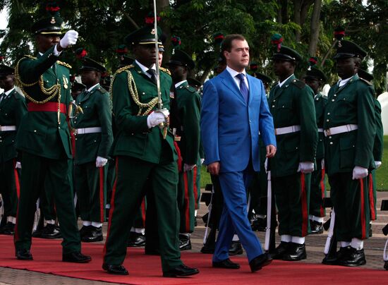Russian President Dmitry Medvedev visits Nigeria