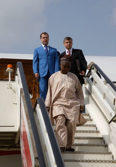 Russian President Dmitry Medvedev visits Nigeria