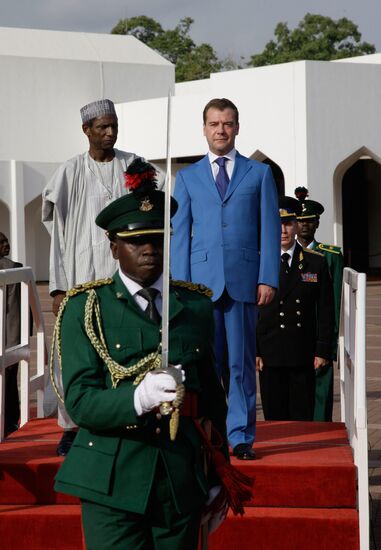 Russian President Dmitry Medvedev visits Nigeria