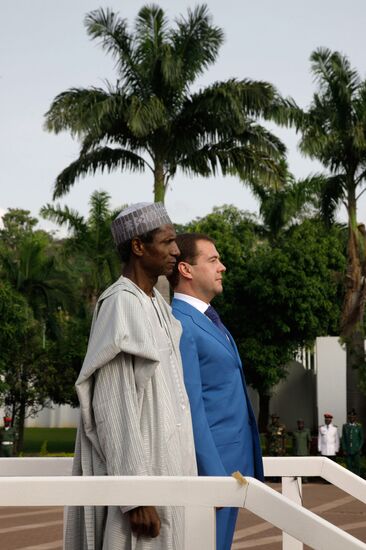 Russian President Dmitry Medvedev visits Nigeria