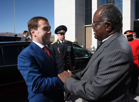 Russian President Dmitry Medvedev pays official visit to Namibia