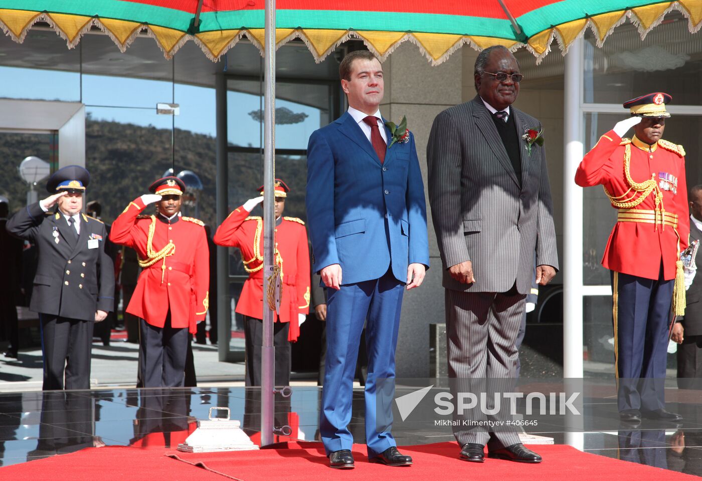 Russian President Dmitry Medvedev pays official visit to Namibia