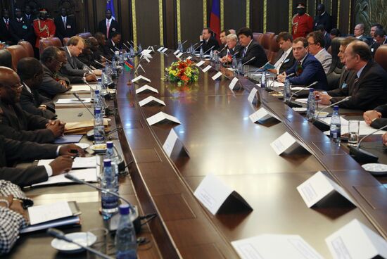 Russian President Dmitry Medvedev pays official visit to Namibia