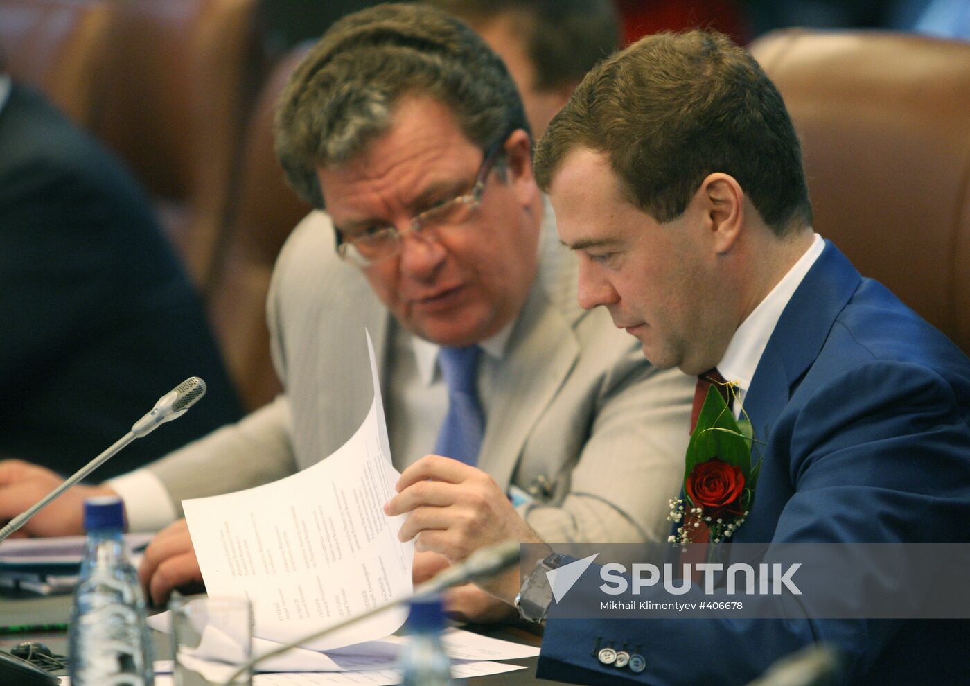 Russian President Dmitry Medvedev pays official visit to Namibia