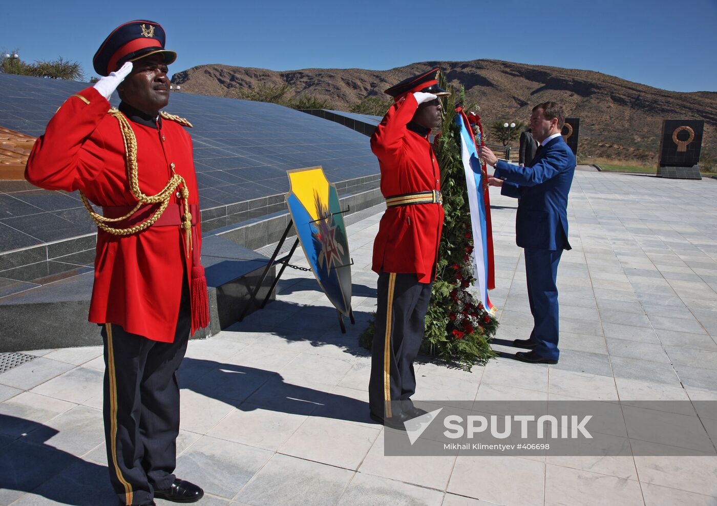 Russian President Dmitry Medvedev pays official visit to Namibia