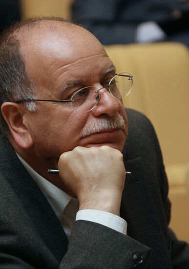 Pariamentary hearings