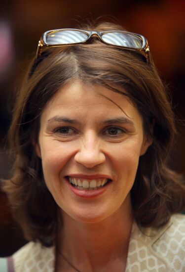 Famous French actress Irene Jacob arrives in Moscow