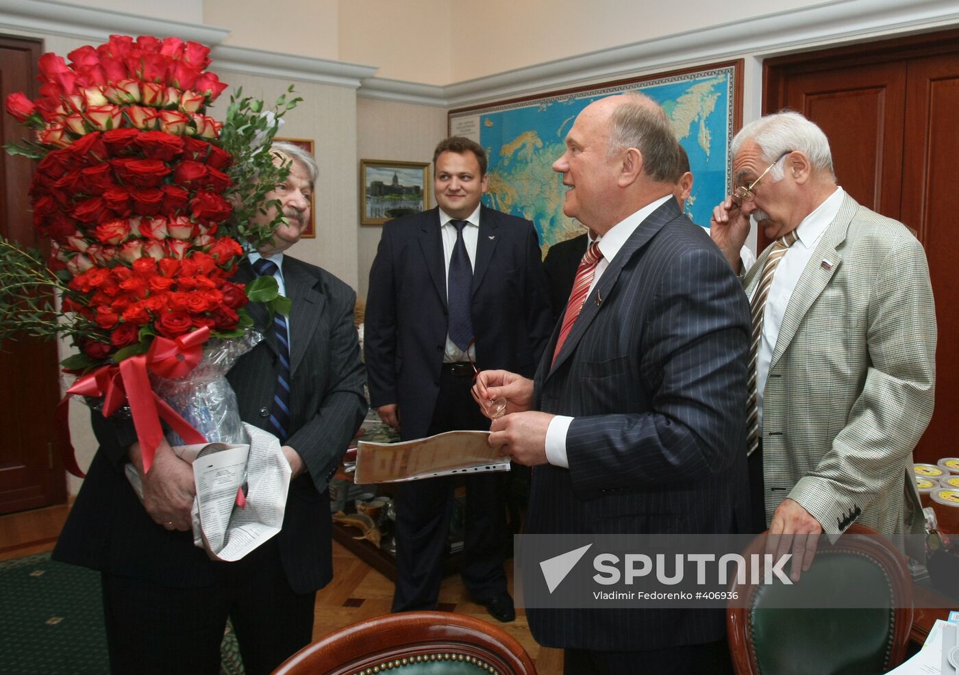 Gennady Zyuganov celebrating his birthday