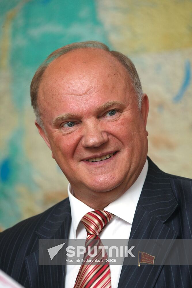 Gennady Zyuganov celebrating his birthday