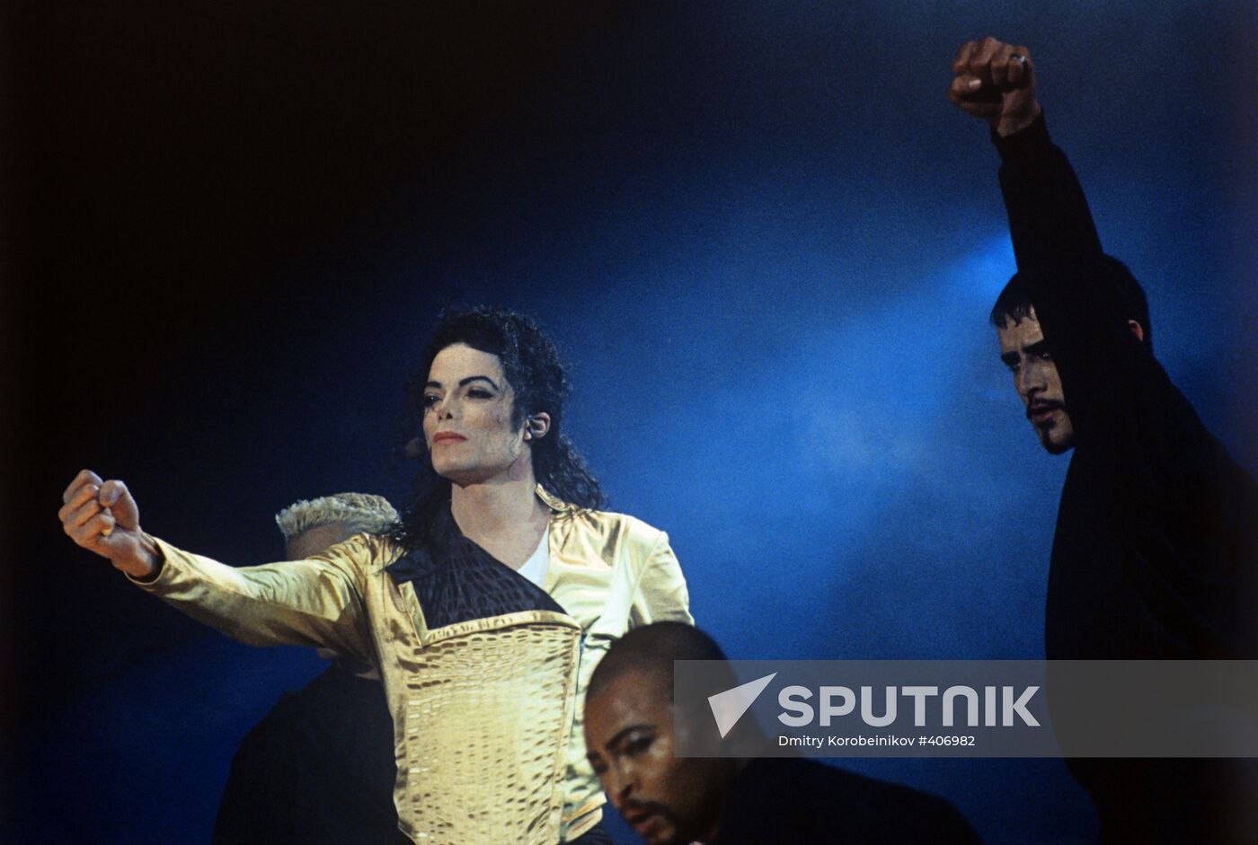 Michael Jackson performing in Moscow in 1993