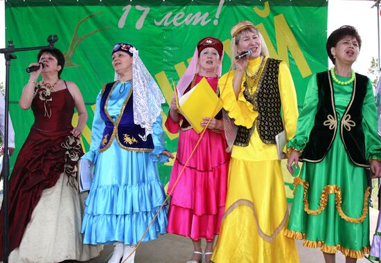 Primorye's ethnic Tatars and Bashkirs celebrate Sabantui