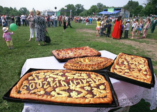 Primorye's ethnic Tatars and Bashkirs celebrate Sabantui