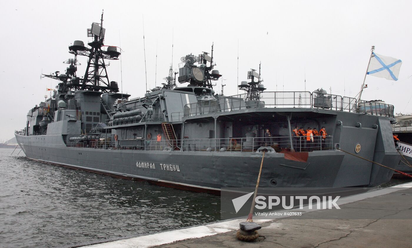 Pacific fleet vessels sent off to the Gulf of Aden