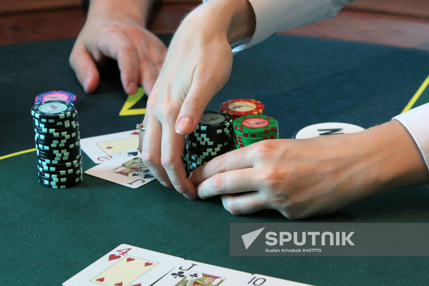 Sports poker at the PokerMoscow school