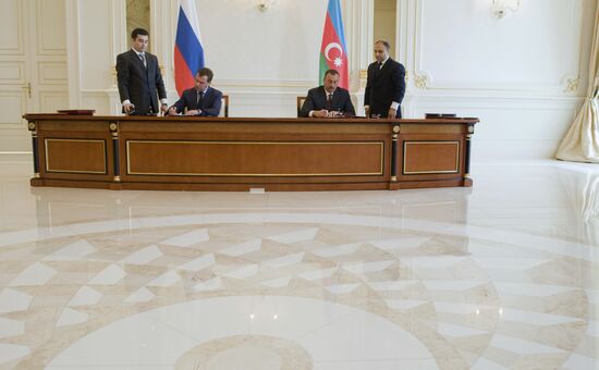 President Dmitry Medvedev visits Azerbaijan