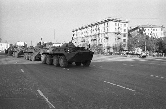 Military convoy in Moscow