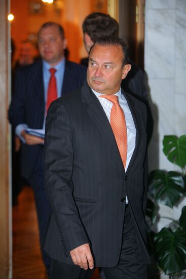 Annual meeting of Norilsk Nickel shareholders