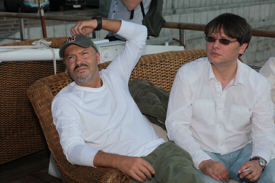 Fyodor Bondarchuk and Valery Todorovsky attend awards ceremony